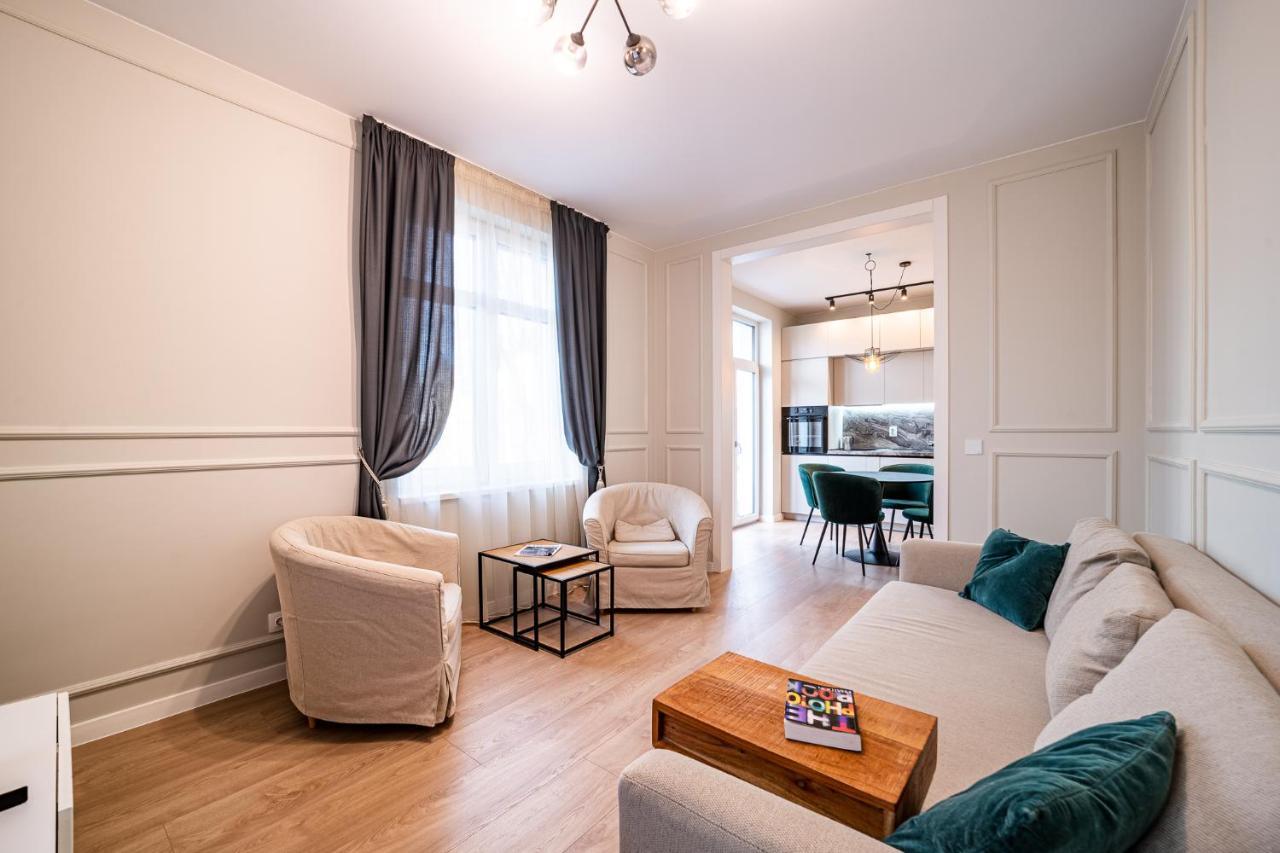 Smart Central Apartment Varna Exterior foto