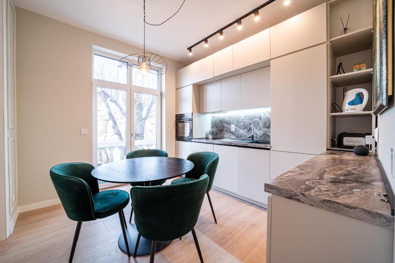 Smart Central Apartment Varna Exterior foto